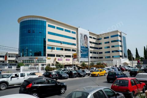 L'immeuble de Téléperformances au coeur de Tunis. Call center