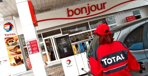 Stations service de Total en Tunisie, atelier de réparation et pompes à essence