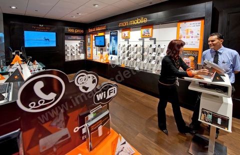 Boutique Orange Tunisie opérateur privé téléphonie mobile, fixe, internet 3G.
