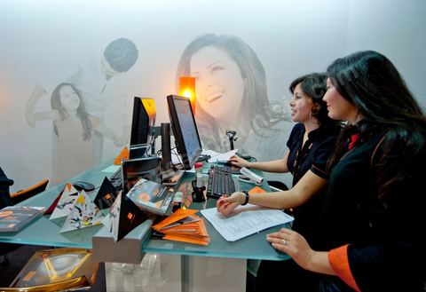 Boutique Orange Tunisie opérateur privé téléphonie mobile, fixe, internet 3G.