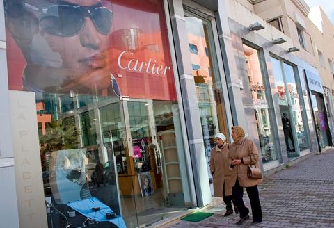 Centre commercial et boutiques au Carré du Lac aux berges du Lac à Tunis