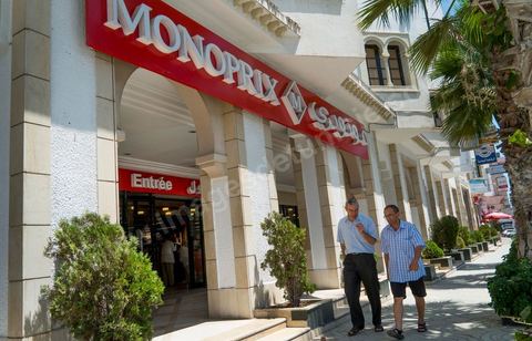 Magasin Monoprix à El Ariana
