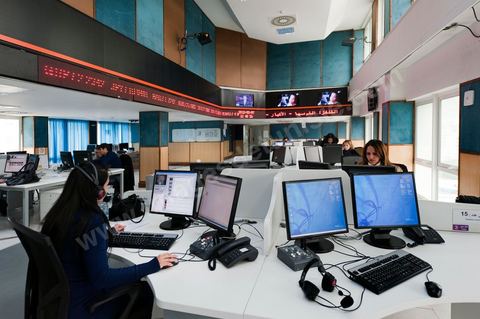 Les journalistes de l'information dans la presse room de la Wataniya 1 dans la rédaction et les studios de la chaine de Télévision nationale Tunisienne El Wataniya 1 et 2.