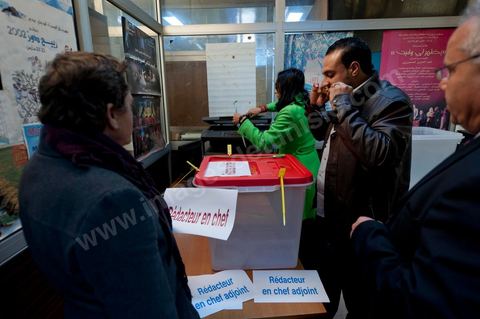 13 janvier au journal quotidien La Presse, les journalistes décident d'organiser un vote interne pour élire leur rédacteur en chef, leur rédacteur en chef adjoint et les 5 membres du comité de rédaction, cela ne réponse aux nominations imposés par le Premier Ministre le week end dernier.