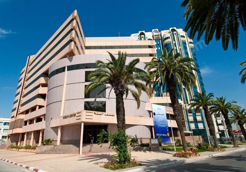 Façade du Musée de la Monnaie de la Banque Centrale de Tunisie sur l'avenue Mohamed V à Tunis