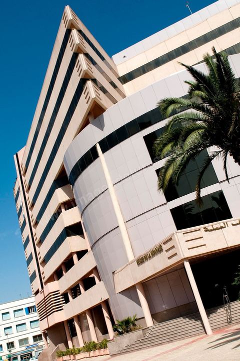 Façade du Musée de la Monnaie de la Banque Centrale de Tunisie sur l'avenue Mohamed V à Tunis