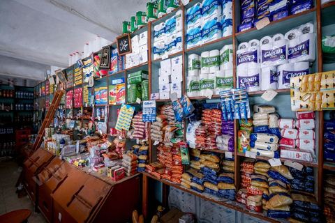 Epicerie / Hanout de Mohamed Ben Moussa sur la grande place du marché de Erriadh