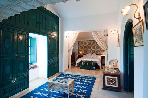 Chambre de la maison d'hôte Dar Chennoufi dans la campagne face à la ville du Kef.
