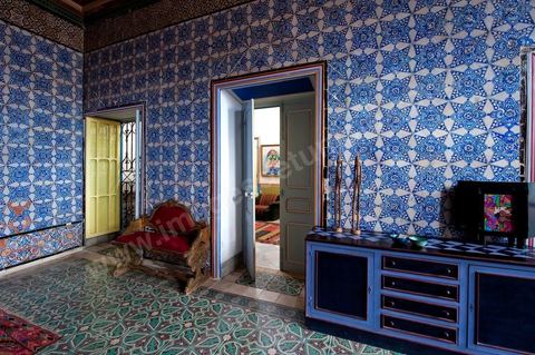 La Chambre Bleue B&B Bed and Breakfast dans la Maison de Marouane et Sondos Ben Milled dans la medina de Tunis