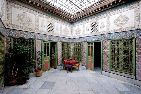 Patio ouvert dans la Maison de Marouane et Sondos Ben Milled dans la medina de Tunis