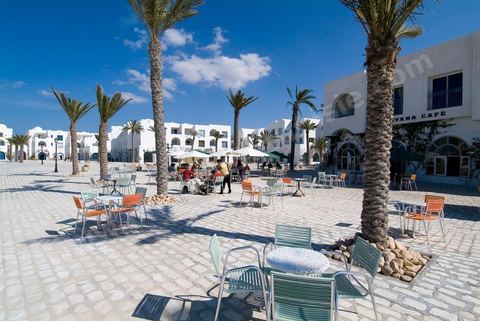 MArina et portd e pêche de Houmt Souk