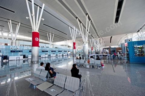 Hall d'enregistrement et départ. Aéroport international d'Enfidha Zine El Abidine Ben Ali