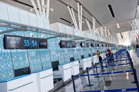 Hall d'enregistrement et départ. Aéroport international d'Enfidha Zine El Abidine Ben Ali