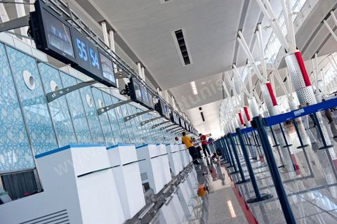 Hall d'enregistrement et départ. Aéroport international d'Enfidha Zine El Abidine Ben Ali