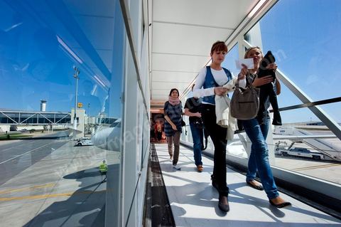 Passerelle d'accès aux avions. Aéroport international d'Enfidha Zine El Abidine Ben Ali
