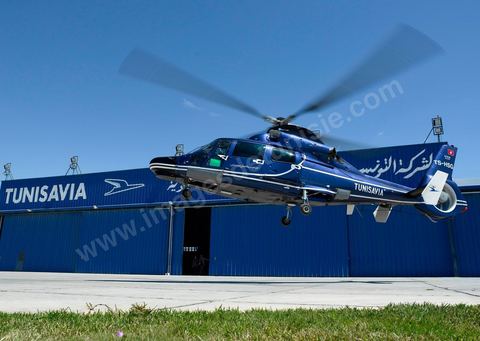 Hélicoptère sur l'aéroport de Sfax - Compagnie aérienne privée Tunisavia, location Hélicoptère et Jet privé en Tunisie