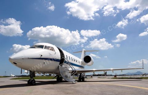 Jet privé sur aéroport de Tunis - Compagnie aérienne privée Tunisavia, location Hélicoptère et Jet privé en Tunisie