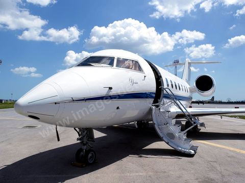 Jet privé sur aéroport de Tunis - Compagnie aérienne privée Tunisavia, location Hélicoptère et Jet privé en Tunisie
