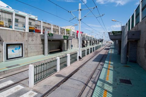 Station du Métro Léger de Tunis métro aérien