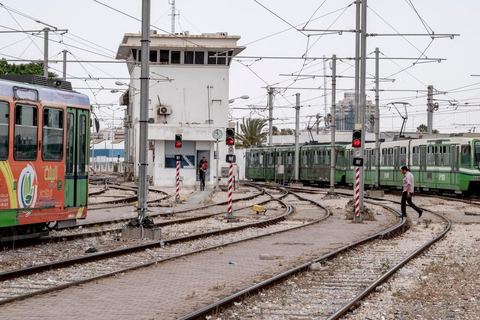 Dépôt central et de maintenance du metro de Tunis à la station Tunis Marine au centre ville de Tunis.