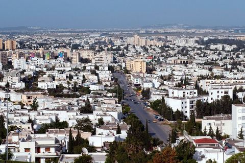 Vue générale sur les quartiers résidentiels de El Manar, El Menzah et Ennasr à Tunis
