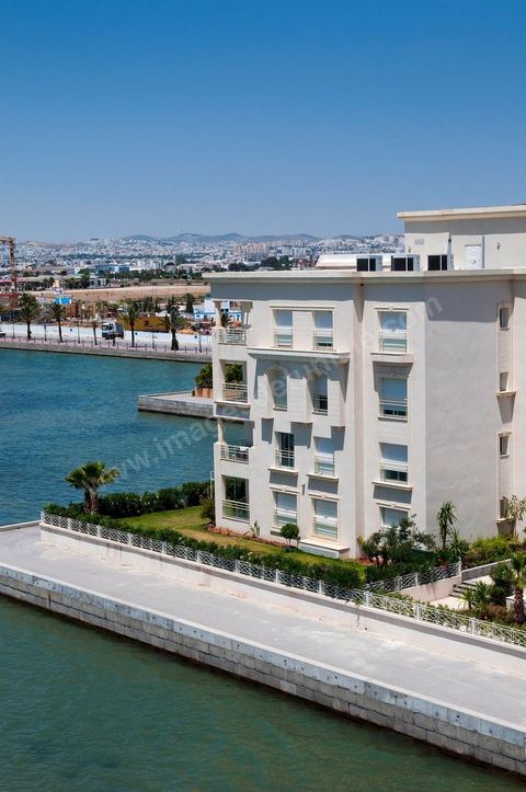 Complexe résidentiel de luxe "Le Trianon" aux Berges du Lac de Tunis