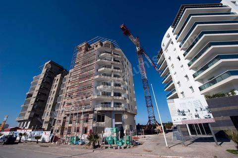 Constructions immobilières immeubles d'habitations et de bureaux aux berges du Lac Nord II - BTP - urbanisme et immobilier