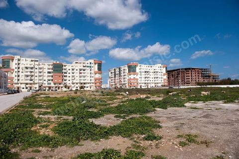 Constructions immobilières immeubles d'habitations et de bureaux dans le secteur de Ain Zaghouan banlieue nord de Tunis - BTP - urbanisme et immobilier