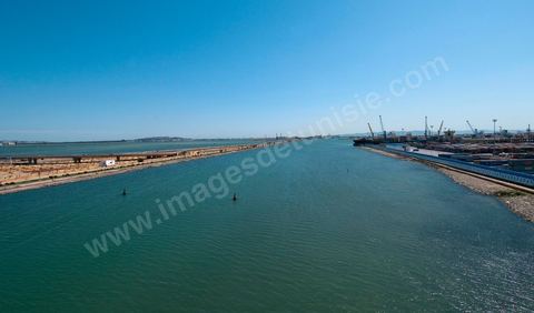 Canal de Tunis et Port de Radès