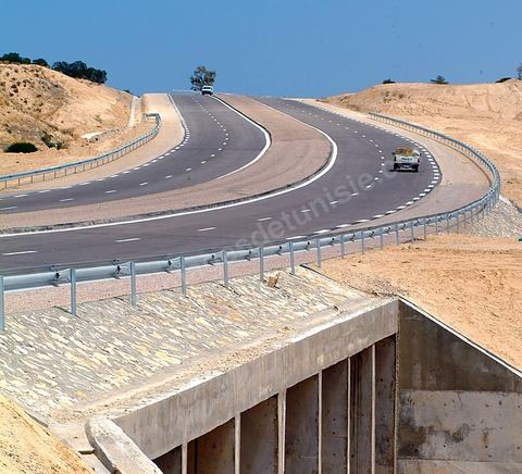 Infrastructure routière déviation autoroutière de Gabès