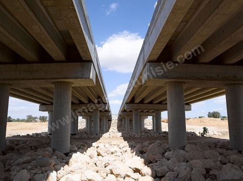 Nouvelle autoroute en fin de chantier de Msaken a Sfax