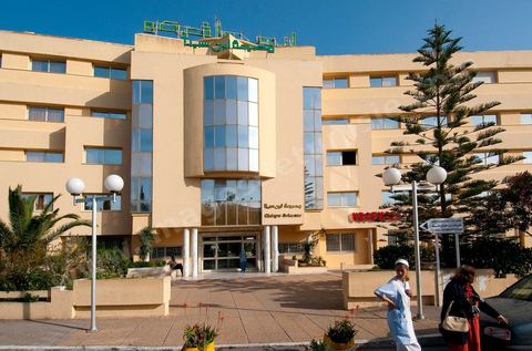 Clinique Avicenne dans le quartier El Manar à Tunis