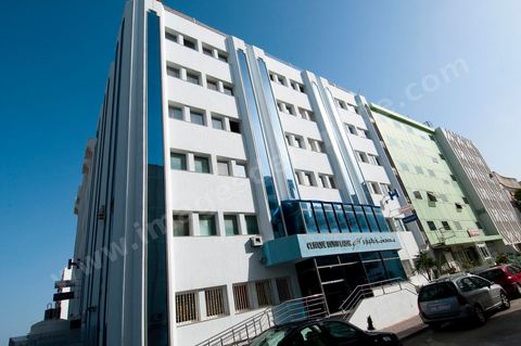 Clinique Montplaisir dans le quartier du même nom à Tunis