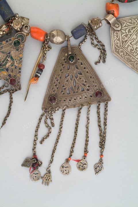 Bijoux tunisiens - Musée Lalla Hadria - Parc Djerba Explore