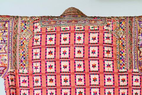 Costumes traditionnels tunisiens - Collection Lalla Hadria Museum - Djerba Explore