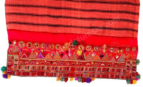 Costumes traditionnels tunisiens - Collection Lalla Hadria Museum - Djerba Explore