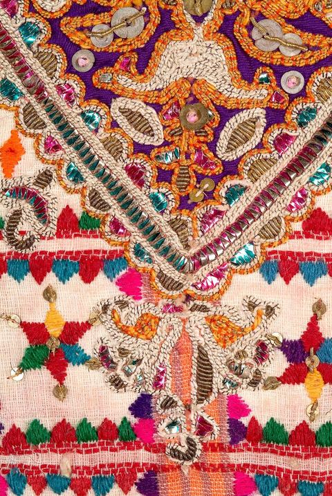 Costumes traditionnels tunisiens - Collection Lalla Hadria Museum - Djerba Explore