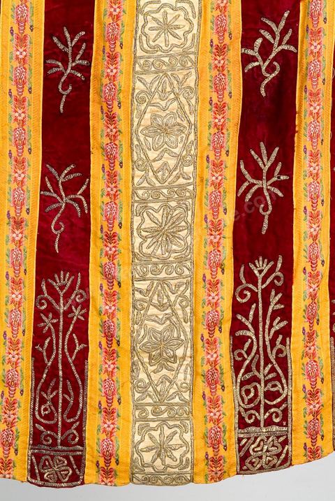 Costumes traditionnels tunisiens - Collection Lalla Hadria Museum - Djerba Explore