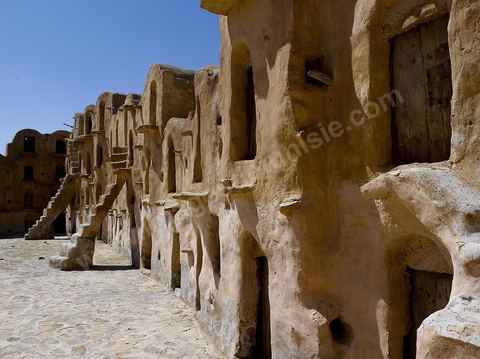 Ksar Ouled Soltane dans la région du Dahar