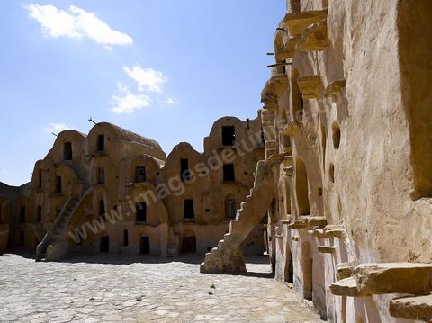 Ksar Ouled Soltane dans la région du Dahar