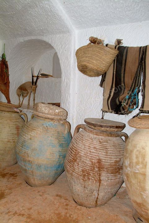Cuisine dans maison troglodyte de Matmata