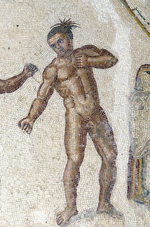 L'exceptionnelle mosaïque de l'antique Gafsa, Capsa, représentant les jeux athlétiques, ancêtre des jeux olympiques. La mosaïque tout en mouvement et en rythme représente les différentes disciplinez des jeux antiques : la course à pied, la lutte, la boxe, avec les prix et remise des prix, et la parade des vainqueurs. Provenance Capsa, début du IVe S.