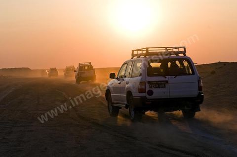 4x4 sur les pistes entre Star Wars et Ong Jemal