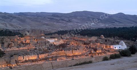 Vieux village de Tamerza avec ses marabouts
