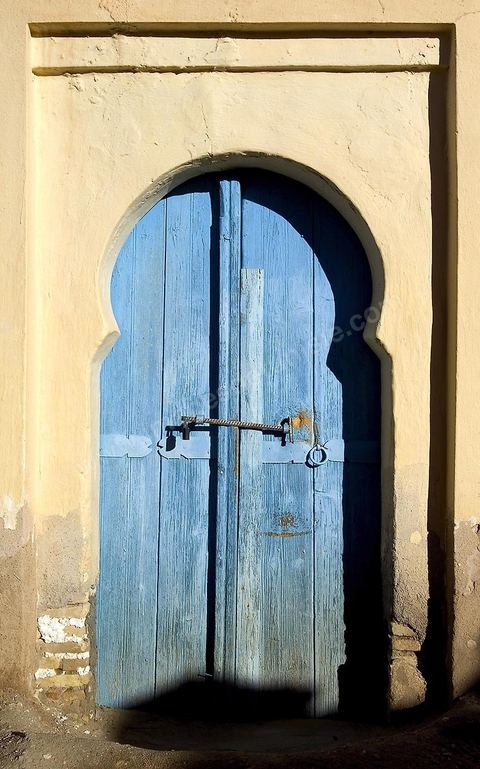 Les ruelles avce mosquées et marabouts du vieux village de Tamerza