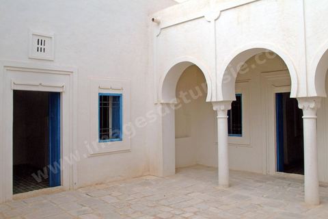 Patio du Houch, maison traditionnelle djerbienne - Ile de Djerba