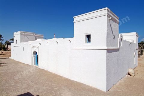 Vue extérieure du Houch, maison traditionnelle djerbienne - Ile de Djerba