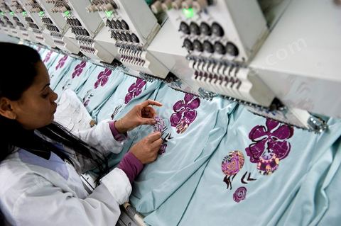 Sté Ditex usine de textile off shore à la Soukra dans la banlieue sud de Tunis