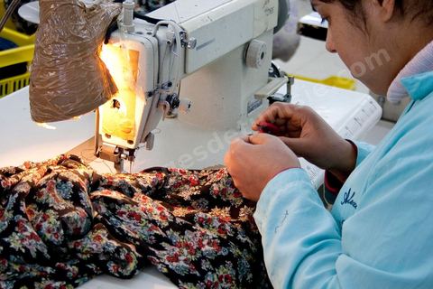 Atelier de couture à la Sté DITEX usine de textiles à la Soukra à Tunis