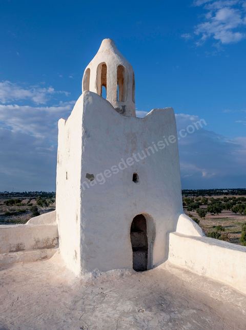 Mosquée Ben Maguel près de Aghir sur l'île de Djerba